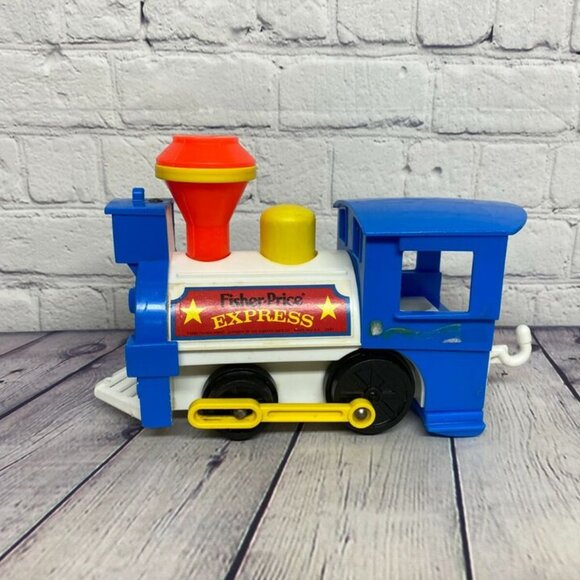 Vintage 1986 Fisher Price Toy Train Engine Only Made in USA Model 2581 Good - Picture 3 of 10